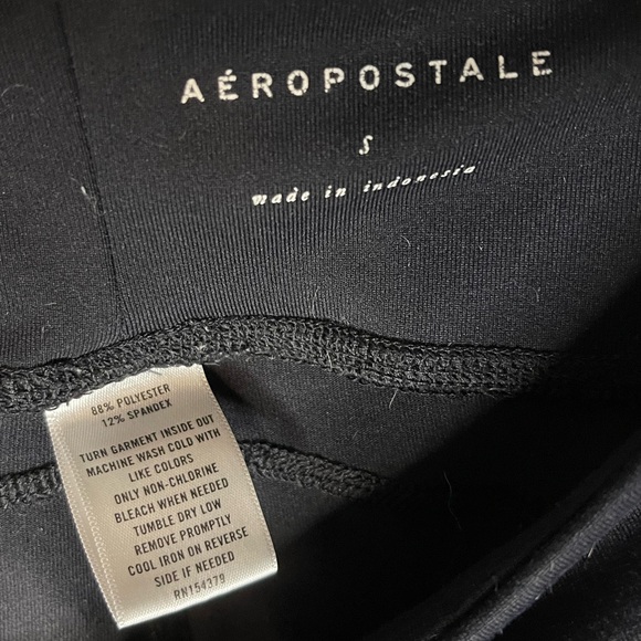 Aeropostale Leggings with Pockets - Picture 3 of 3